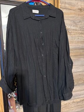 Risen Black Button-Down Shirt